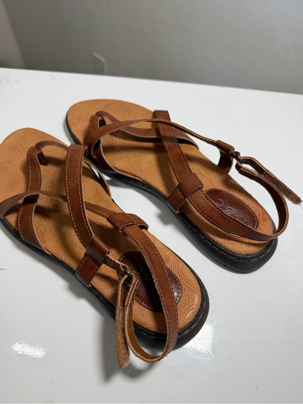 b.o.c. Born Concept Brown Leather Strappy Toe-Ring Ankle Strap Sandals 8 - Picture 2 of 6